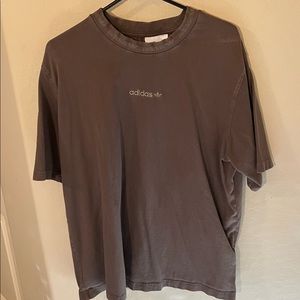 Adidas tee